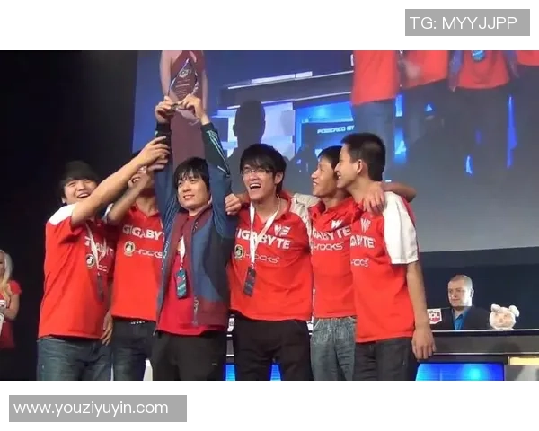 WE战队在世界冠军杯中的个人能力分析与表现评估